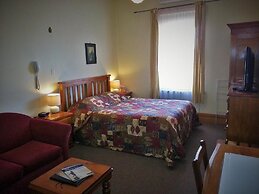 Sonbern Lodge Motel