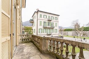 Mugiasca Modern Apartment by Wonderful Italy