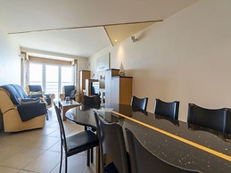 Apartment With Balcony in Middelkerke