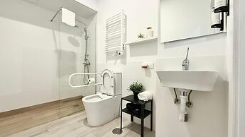 Cinco Torres Suites