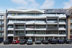 Newly-built Apartment by the sea