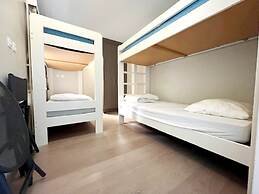 Apartment in Wenduine With Stunning Seaviews
