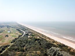 Apartment in Wenduine With Stunning Seaviews