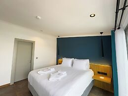 Nakas Hotel