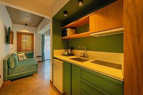 Nakas Hotel
