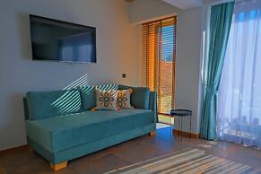 Nakas Hotel