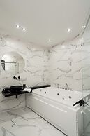 Marmur Suite