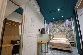P.C. BOUTIQUE DE GASPERI by ClaPa Group Dislocated Hospitality