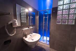 P.C. BOUTIQUE DE GASPERI by ClaPa Group Dislocated Hospitality