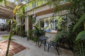 El Mambo Boutique Hotel
