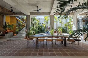 El Mambo Boutique Hotel