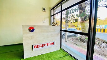 Hotel Bamleshwari