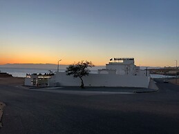 Hayat Haql Hotel and Marina