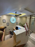 Hotel Momon