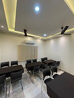 Hotel Momon