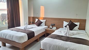 Hotel Momon