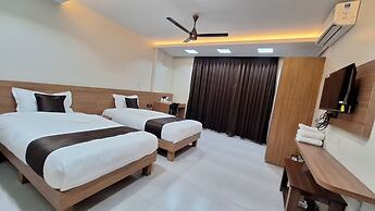 Hotel Momon