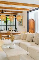 Casa Mochi