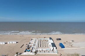 Apartment in Middelkerke With Sea Views