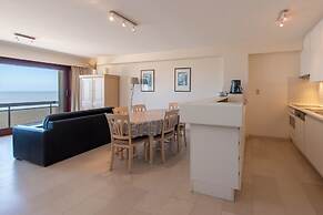 Apartment in Middelkerke With Sea Views