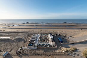 Apartment in Middelkerke With Sea Views