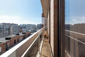 Apartment in Middelkerke With Sea Views