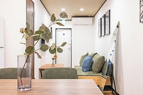 HT HOUSE
