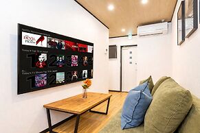 HT HOUSE