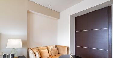 LUX The JW Marina Studio 4