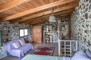 Orgon Farm Houses
