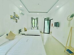 TORI HOMESTAY