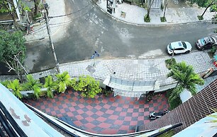 TORI HOMESTAY