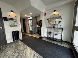 Injoy Hotel Elmia