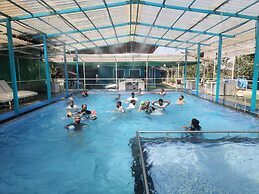 Splash Resort