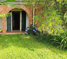 Comfortable House - Garden and Parking