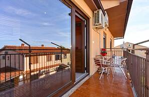 Spacious Apartment in Peroj With Terrace