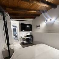 Foffo Suite