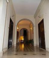 Foffo Suite