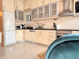 Little Central Apartment-1min Walk From Everywhere