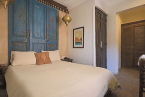 Al Wadi Hotel