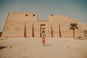 Al Wadi Hotel