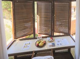 Al Wadi Hotel