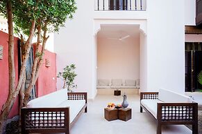 Al Wadi Hotel