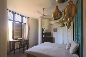 Al Wadi Hotel