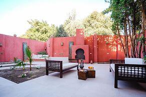 Al Wadi Hotel