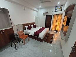 Shree Radhe Mohan Hotel and Resort