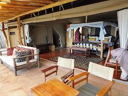 enchipai Mara Luxury Camp