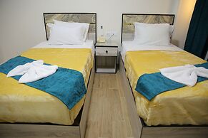 Royal Cairo Hotel