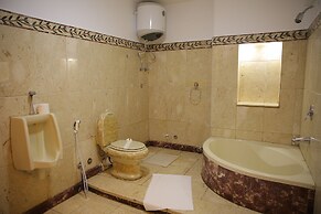 Royal Cairo Hotel