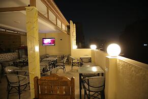 Royal Cairo Hotel